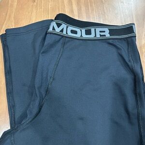 Under Armour compression leggings